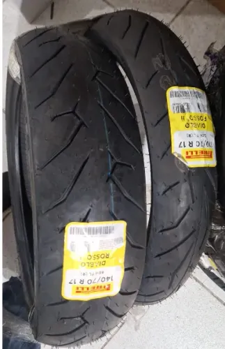 par Pneu Moto Pirelli Aro 17 Diablo Rosso II 110/70R17 140/70/17 54H TL Diant e tr