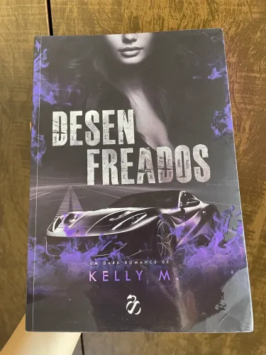 Livro Desenfreados - Editora Fruto Proibido 
