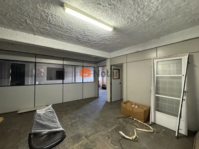 Aluguel - Sala Comercial com 04 Ambientes