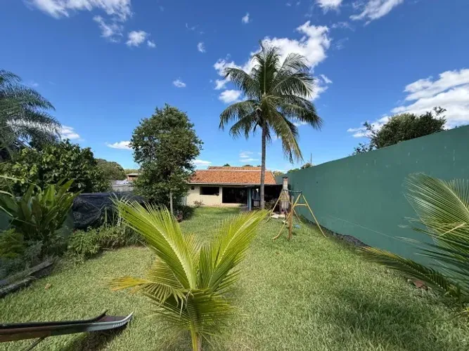 Casa no Centro de Camapuã/MS | 500 m² | 3 Quartos (1Suíte) | Área Gourmet | Quintal Amplo
