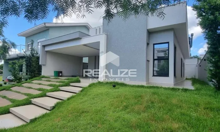 Casa mobiliada à venda no Condomínio Terras Alpha 2 com 3 Suítes