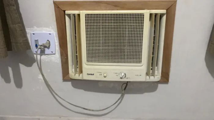 Vendo Ar-condicionado .