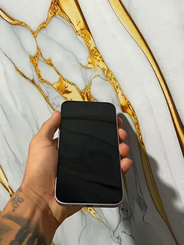 iPhone 15 Plus Rose / 128 GB