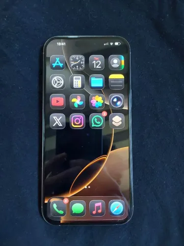 iPhone 16 pro max