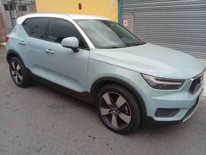 Volvo XC40 T-5 Momentum 2.0 252cv AWD 2018