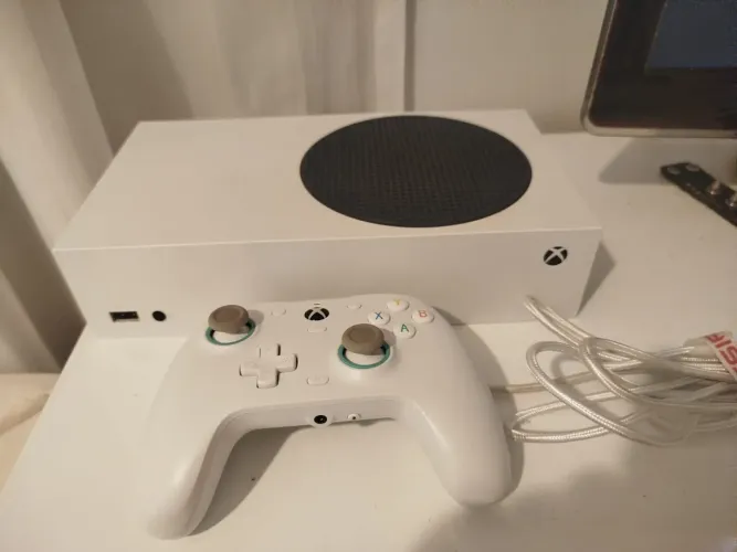 Xbox Séries S e controle gamesir G7