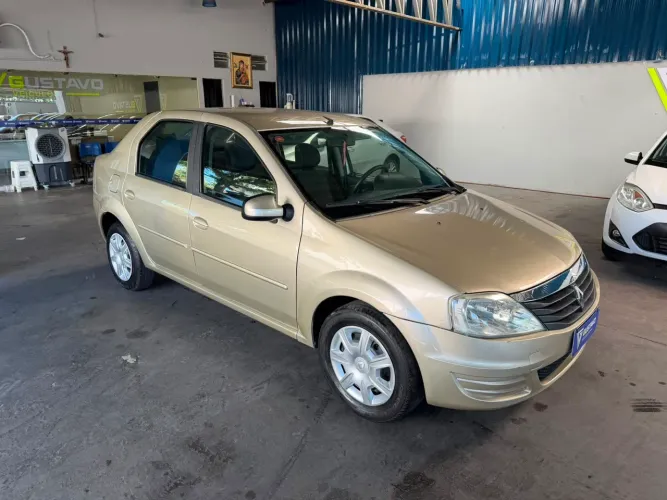 Renault Logan Expression Hi-flex 1.6 8V 4P 2012