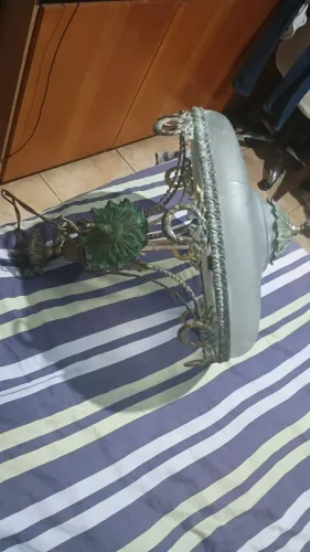 Lustre Bronze 4.Bocais, 45 de diâmetro 100.Altura