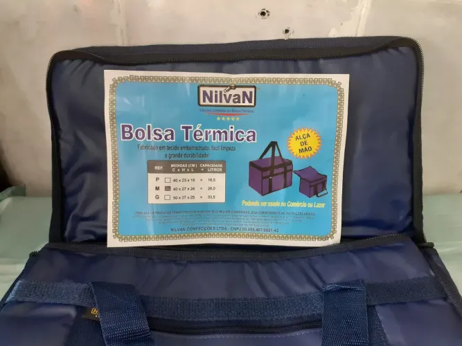 Bolsa térmica e garrafão 5litros termico novos