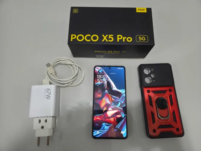 SMARTPHONE POCO X5 Pro 5G - 8GB RAM / 256GB