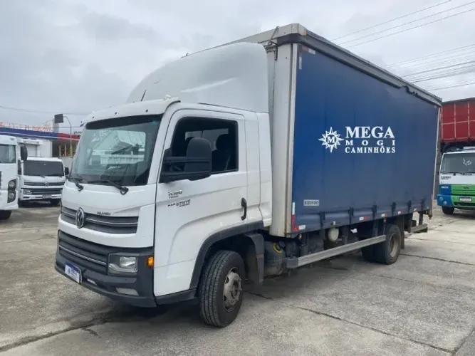 VW Delivery 11180 baú sider