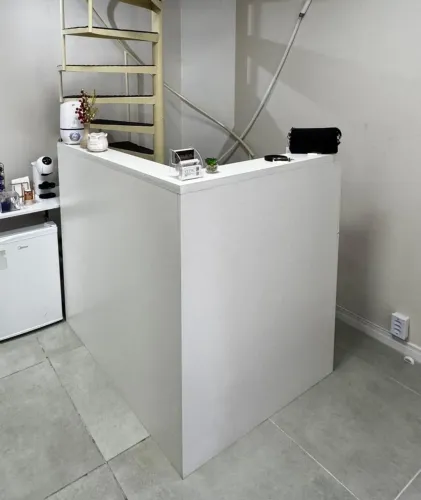 Balcão de loja 1,20m X 1m