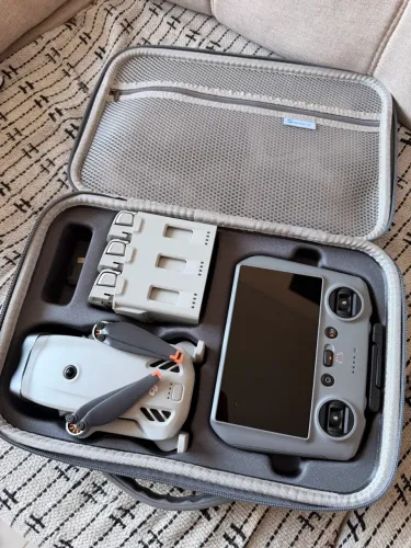 Drone DJI lito x1 - controle com tela