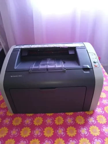 IMPRESSORA LASERJET HP 1015