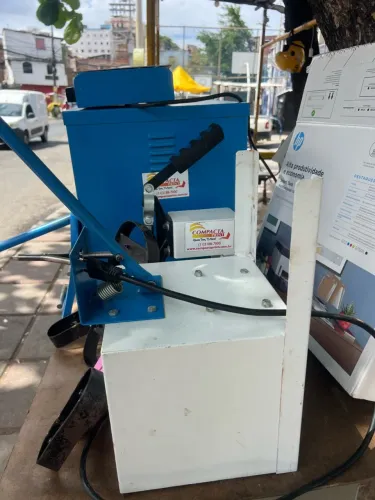 Máquina de fabricar sandália
