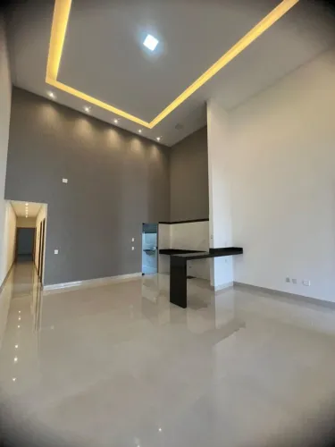 Casa no St Faiçalville de 3 Qtos e 3 Suítes com Lavabo por 750 Mil