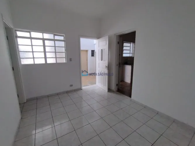 Casa para Alugar 1 Dormitório | Vila das Mercês