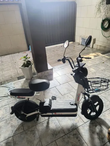 Moto elétrica Wehawk