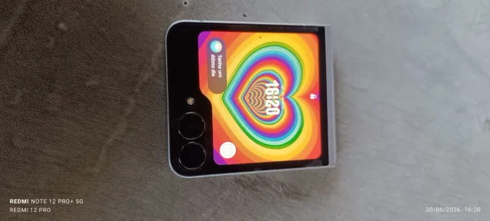 Smartphone Galaxy Z Flip 7 FE