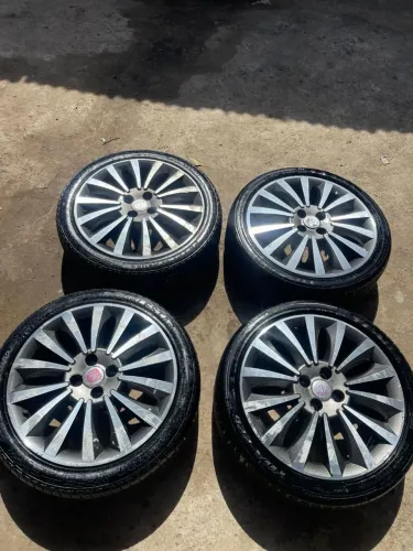 ((((((04 Rodas do linea ((  aro 17+pneus meia vida ?))rodas completas rodas top 