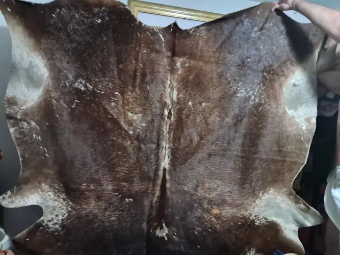 Pele Bovina Natural para Decoração Rústica