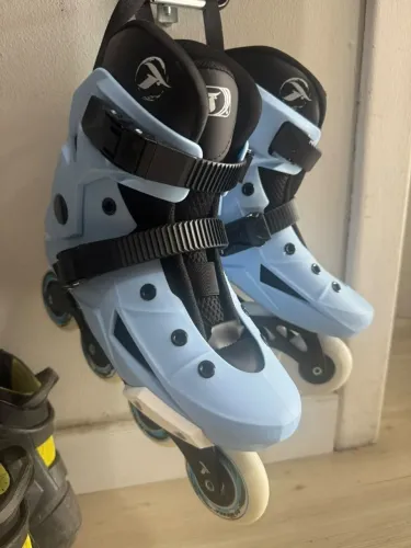 Patins Traxart Revolt Azul 39/40