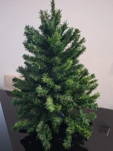 Árvore dee natal / pinheirinho natalino 65cm
