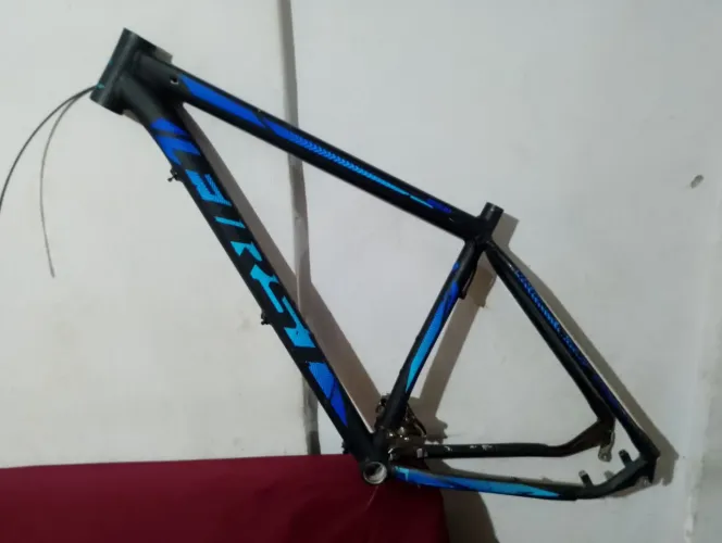 Quadro mtb First aro 29 + câmbio Shimano. *Leia