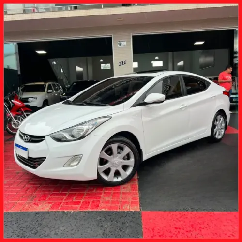 Hyundai Elantra GLS 1.8 16V Aut. 2012