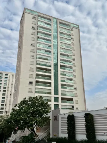 Apartamento Mont Royal 3 suítes e 3 vagas na garagem