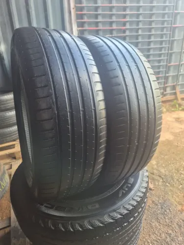 Par de pneus 235/45/19 Pirelli Scorpion 