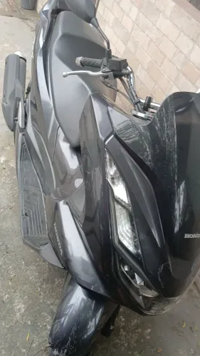 Vendo moto pcx 2023
