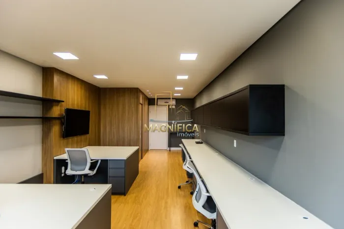 Sala Comercial - Centro Cívico.Que tal montar sua empresa em um magnífico imóvel localizad