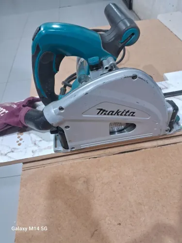 Makita Sp6000