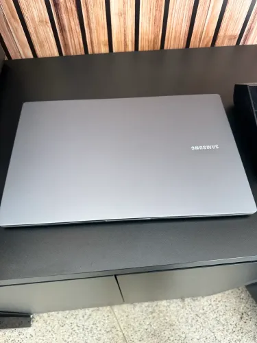 Notebook Samsung Galaxy book 4