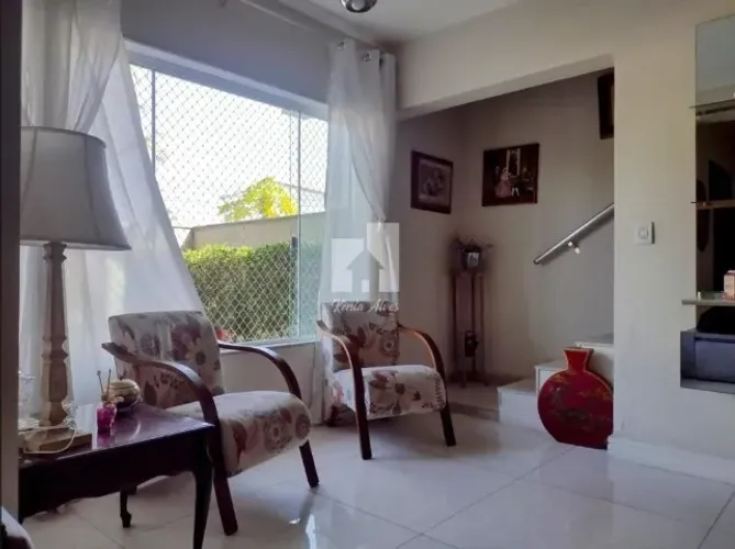 LIMOEIRO - CASA DUPLEX 3 QTOS / 1 SUÍTE + CLOSET- 221,15 M²