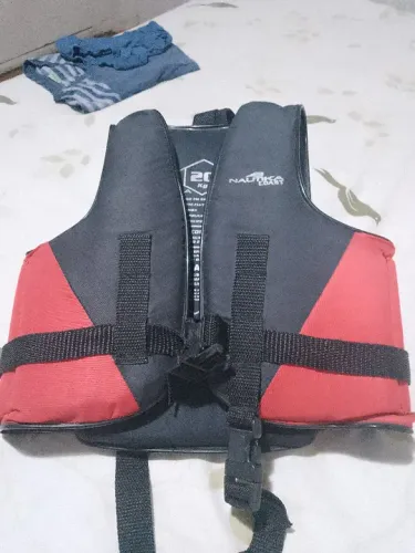 Colete salva vidas náutico infantil até 20kgs marca nautika sem uso