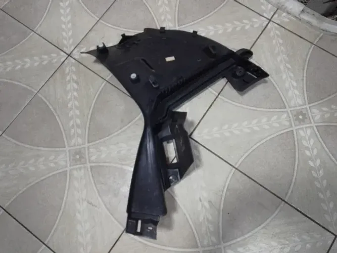 Suporte Tampão Esquerdo do Bagagito Renault Clio 2015 2016  *3