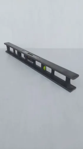 Nível bolha em ferro fundido Made in Japan