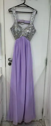 Vestido importado longo de festa com busto todo bordado e decote nas costas tam P tam