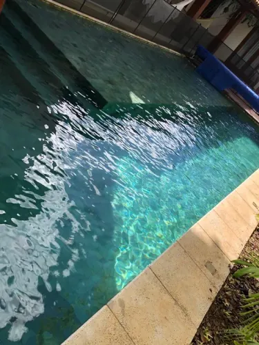 Limpeza e manutenção em piscinas 