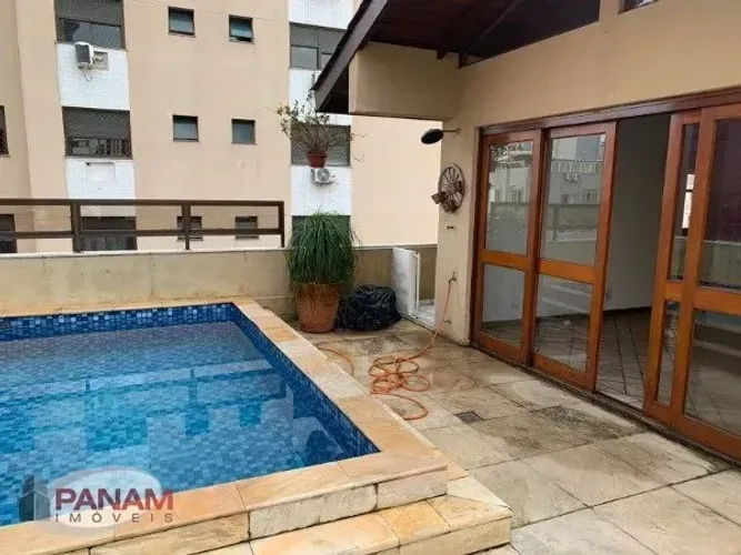 Coberturas em Mont Serrat com 245.42 m² , 3 quarto(s) , 1 suíte(s) , 2 vaga(s).