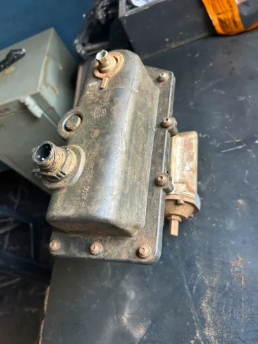 Bomba do ARLA Axor 2016