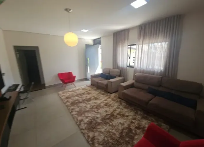 Taguaparque Linda casa 4 qtos sendo 3 suites, alto padrao, condominio fechado!