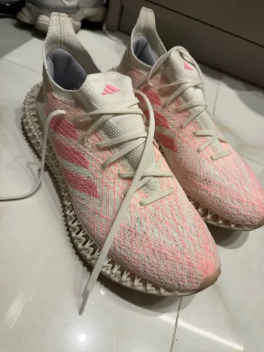 Adidas 4DFWD