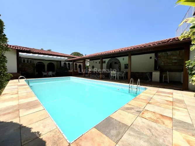Casa à venda no bairro Cidade Jardim