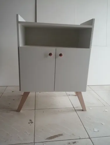 Cantinho do café com design moderno para organização