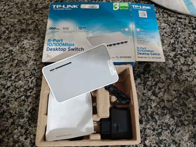 Switch TP-Link 10/100Mbps TL-SF1008D