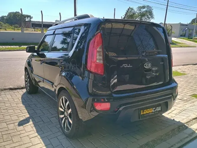 SUCATA KIA SOUL 10