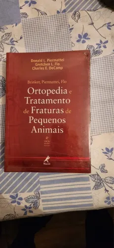 Livro lacrado de medicina veterinária 